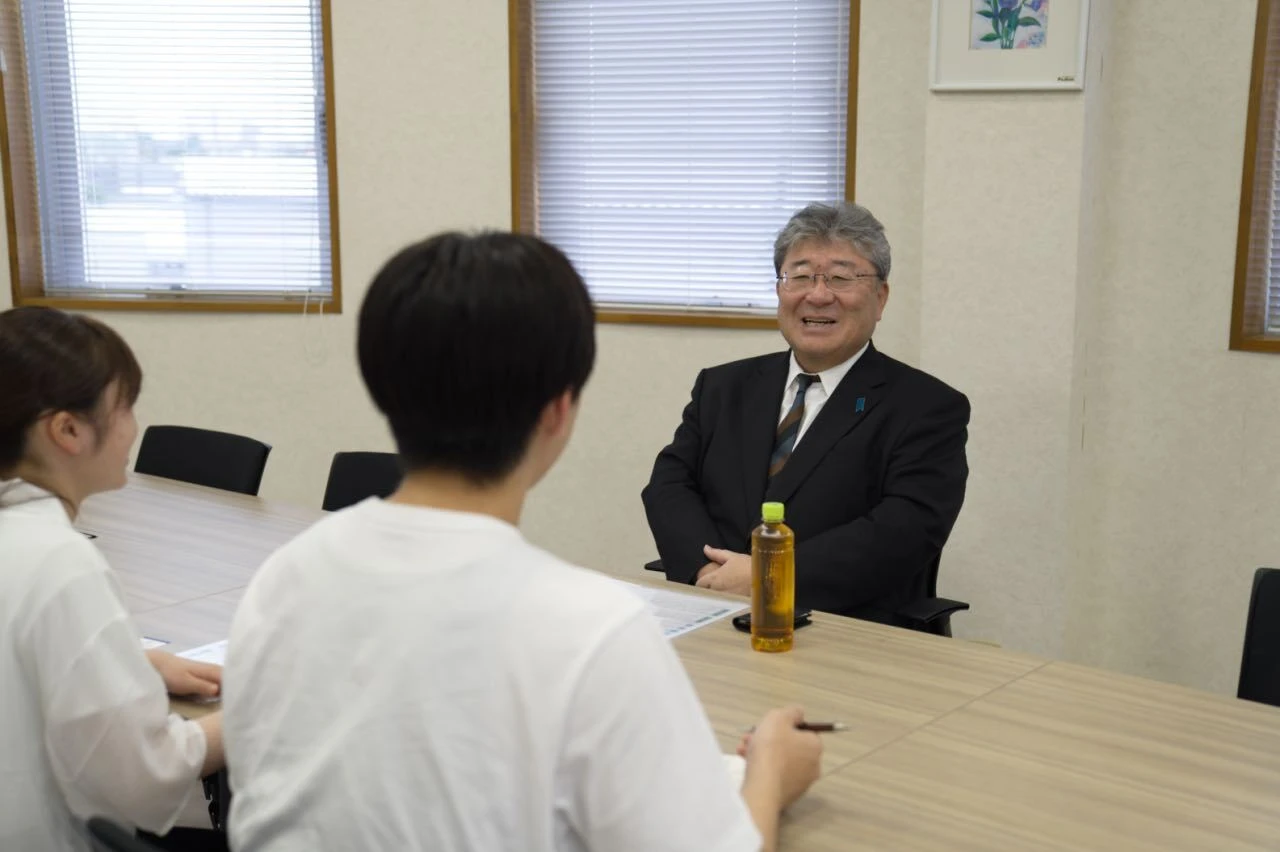 インタビュー